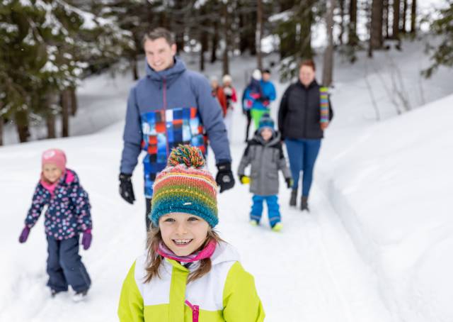 Große Familienwinterwanderung mit dem Kaiserhof in Tirol