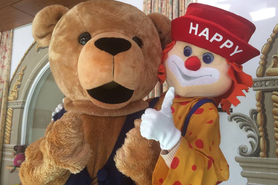 Bärtram & Happy – Our Huggable Mascots - Familotel Kaiserhof