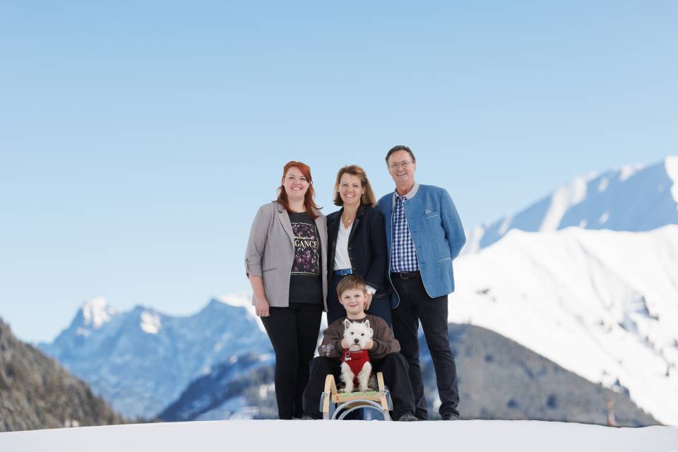 Das gesamte Team ist für Euch da. - Familotel Kaiserhof