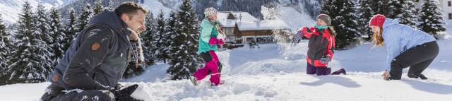 Family snowball fight at the Hotel Kaiserhof