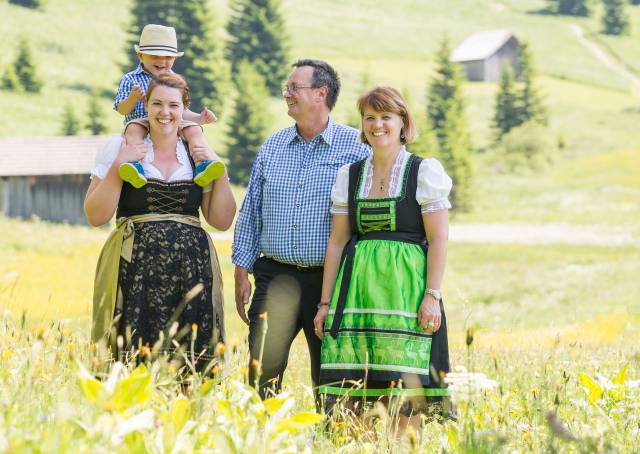 Gastgeberfamilie Familie Kuppelhuber-Angerer des Familotel Kaiserhof in Tirol