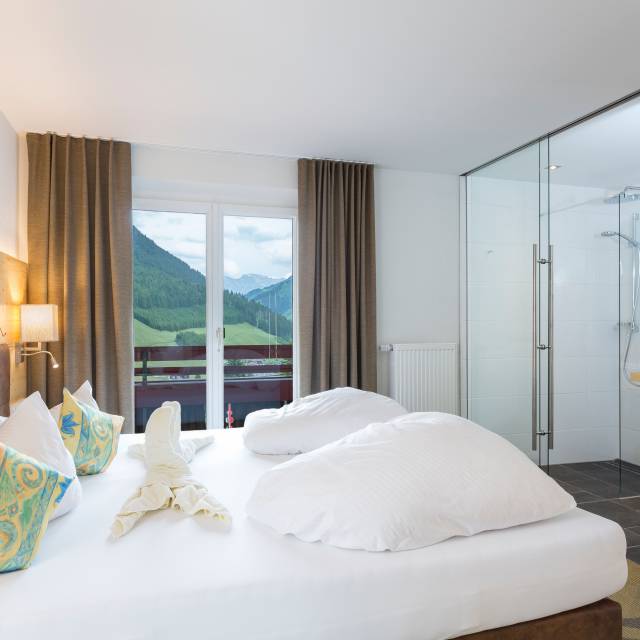 Doppelzimmer mit Balkon im Familotel Kaiserhof