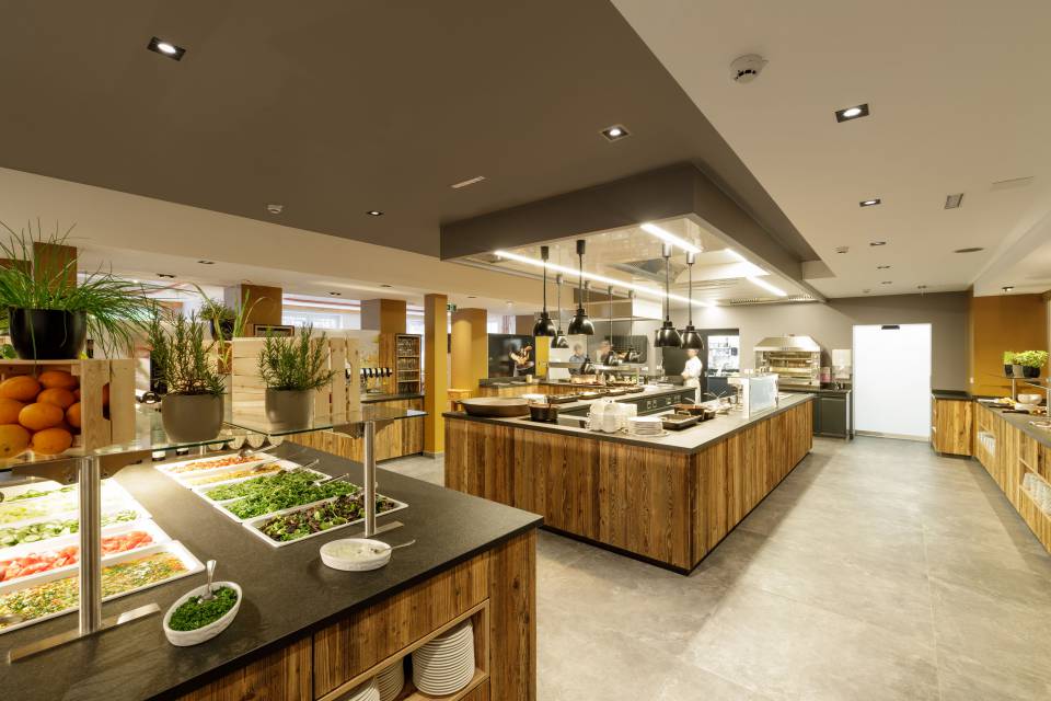 Buffet Area at the Familotel Kaiserhof in Tyrol